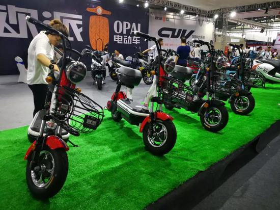 歐派電動車(che)展台